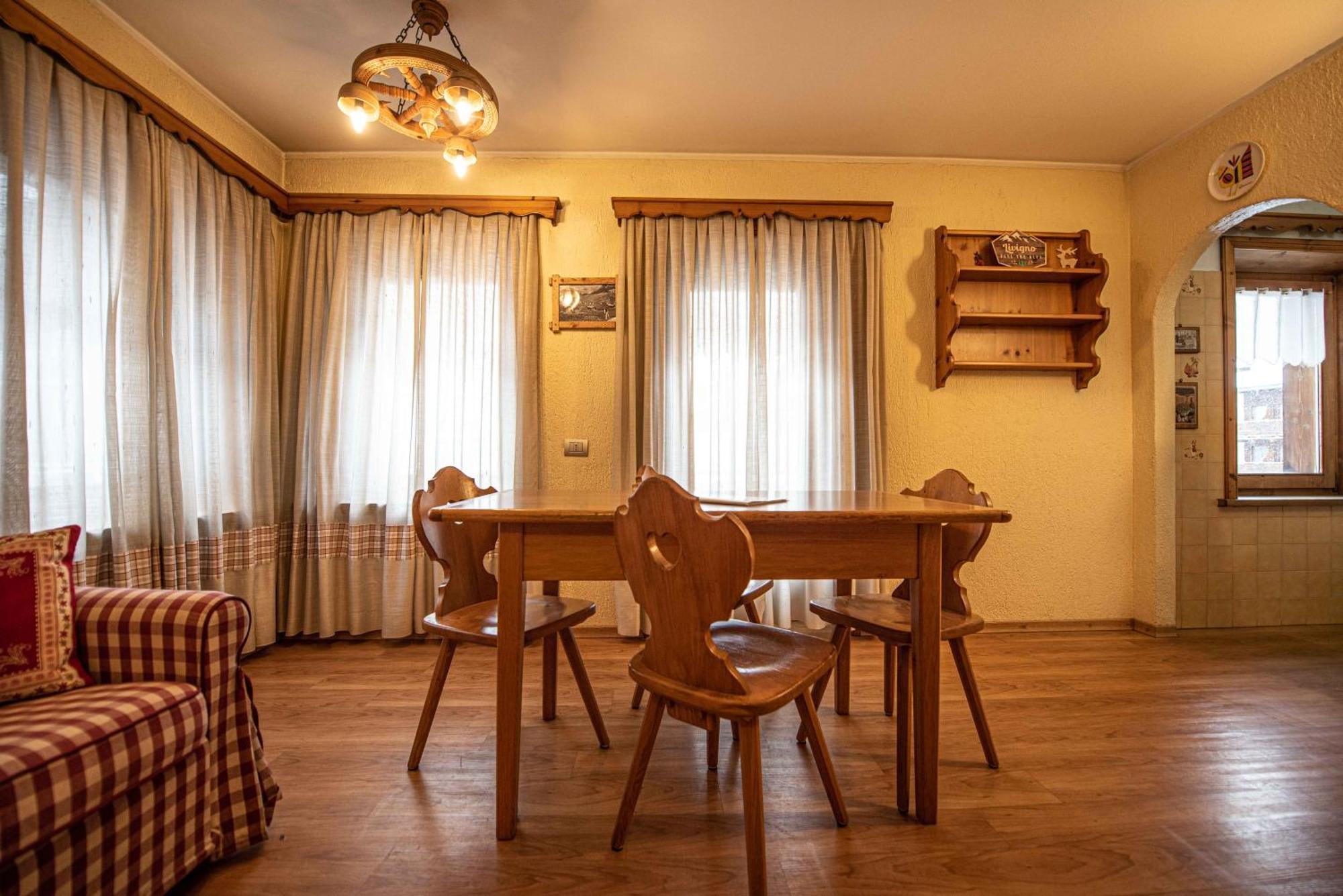 Appartamento Mokino Center Myholiday利维尼奥 外观 照片